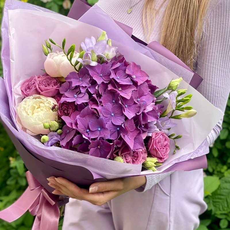 Букет Любовь и голуби